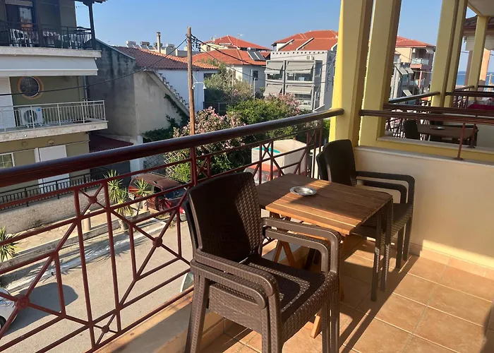 Ενοικιαζόμενα Δωμάτια Κοσμάς